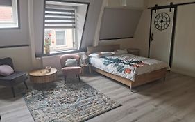 B&B Tasty